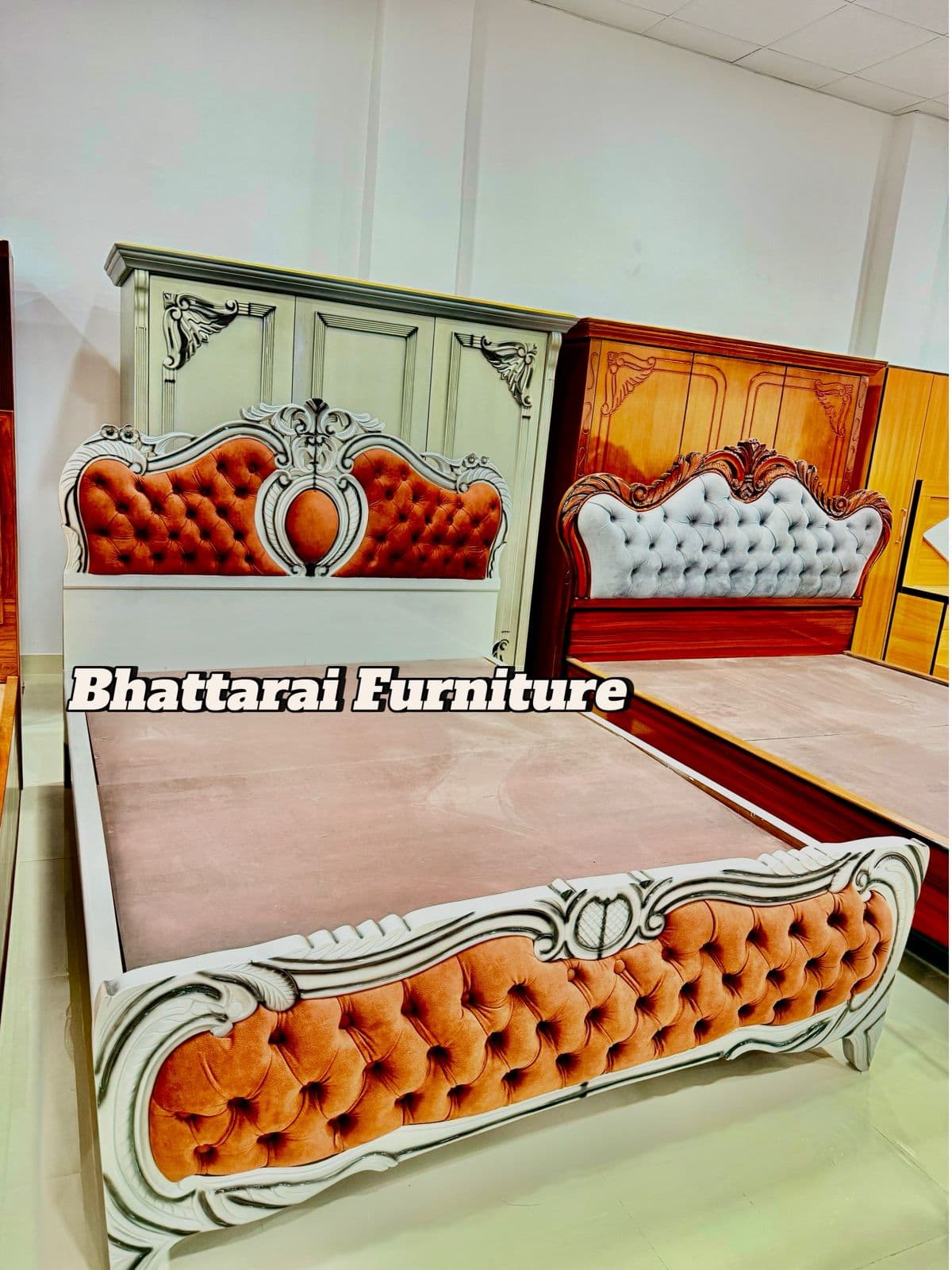 Royal Bed Queen Size